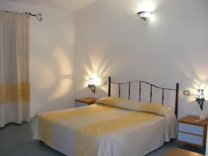 Tenuta Su Vrau - Rom