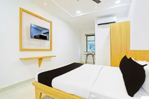 Hotel O Raipur - Rom