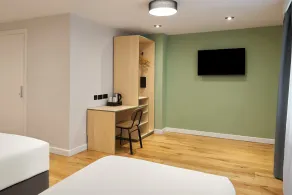 Garner Hotel Reading City Centre by IHG - Værelse