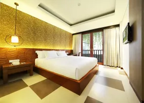 Sun Island Hotel & Spa Legian - Room