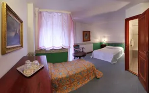 Nr 100 Szentendre Hotel Panzio szolgáltatások - Zimmer
