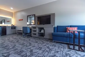 Hampton Inn & Suites Denton - Room