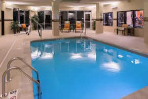 Courtyard by Marriott Hot Springs - Piscine