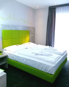 SleepySleepy Hotel Dillingen - Rum