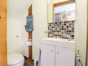 The Studio, Horseshoe Cottage - Baño