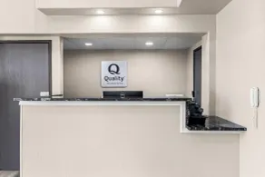 Quality Inn Oskaloosa - Hall