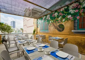 Chez Mimosa Petite - Free Laundry - Restaurant