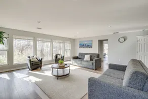 Modern Flower Mound Home < 2 Mi to River Walk - Innvendig