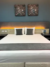 ILLUSION XPRESS Downtown Playa - Room