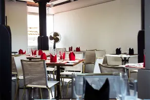 Suriya Arana - Restaurant