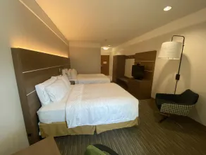 Holiday Inn Express & Suites Galveston West-Seawall - Chambre