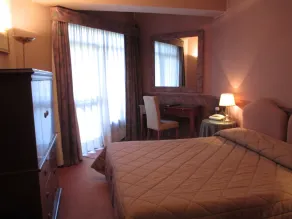Mini Palace Hotel - Room