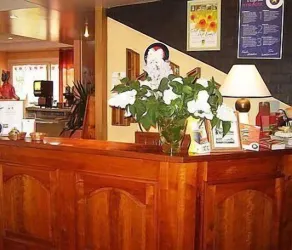The Originals City, Hôtel Le Cheval Rouge, Tours Ouest - Reception