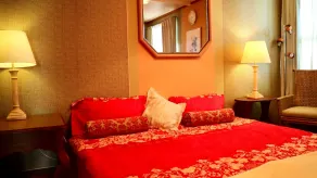 Mango - Room