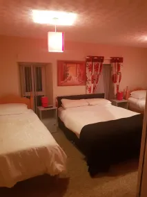 Castle Inn - Room