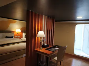 Doulos Phos The Ship Hotel - Room