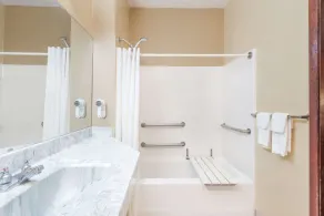 Super 8 by Wyndham Weslaco - Salle de bain
