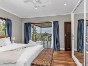 Hillcrest Retreat with River Views - Chambre