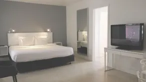 Winterset - Room