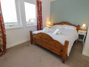 Poppies Cottage - Rum