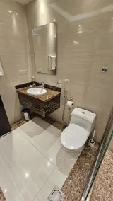 Best Level - Bathroom