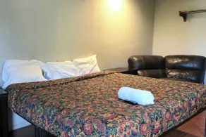Deluxe Inn Motel By OYO Grand Prairie Interstate 30 - Chambre