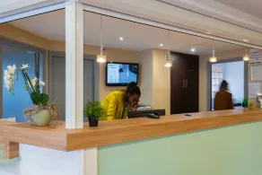 Zenitude Hôtel-Résidences Le Cannet - Réception