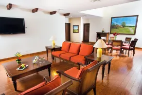 Holiday Inn Merida by IHG - Room
