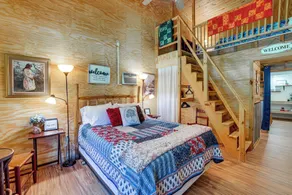 Lake Butler Cabin on 5 Acres w/ Fire Pit! - Interiør