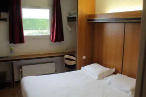 Brit Hotel La Bonne Etape - Room