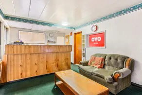 OYO Hotel Downtown Peoria I-74 - Réception