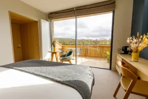 Feldon Valley - Room