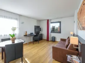 Residhome Appart Hotel Tolosa - Chambre