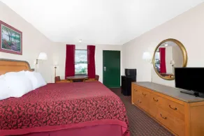Days Inn by Wyndham Columbia NE Fort Jackson - Chambre