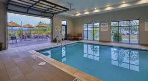 Hampton Inn & Suites Roseburg - Piscine
