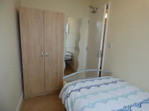 Shirebrook House - Room