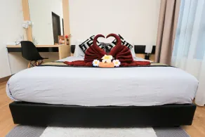 MLH Deluxe Studio Suites @ Landmark Residence - Room