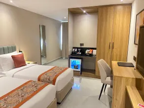 Hotel Grand Continent Premiere, Banjara Hills, Hyderabad - Zimmer