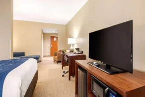 Comfort Suites Manchester near Arnold AFB - Chambre