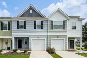 3 Mi to Wilson! Sleek Townhome w/ Screened Porch - Interiør