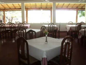 Happy Beach hotel nilaveli - Restaurant