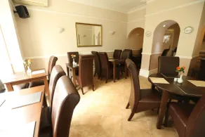 The Corner House Hotel bookable Holiday Parking - Restaurant