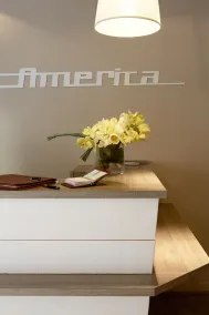 Hôtel America - Réception