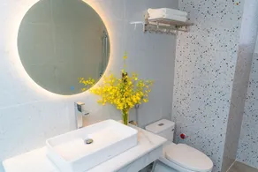 La Casa Boutique Hotel - Bathroom