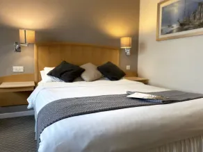 The Wiltshire Hotel, Golf and Leisure Resort - Room
