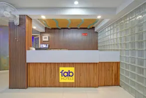 Fabhotel Liberty - Reception