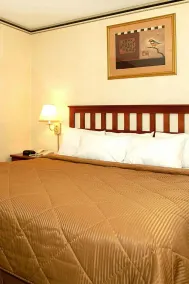 Red Lion Inn & Suites Long Island City - Chambre