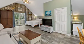 Inn at the Oaks - Room