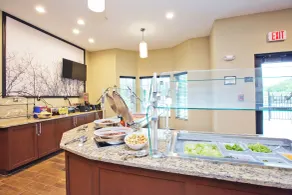 Staybridge Suites Austin South Interstate Hwy 35 by IHG - Restaurant