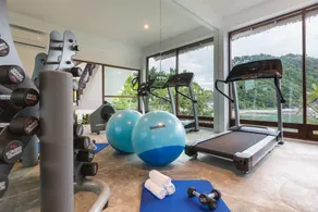 Hedonistic The Secret Beach Villa- Beachfront on Koh Phangan - Gimnasio